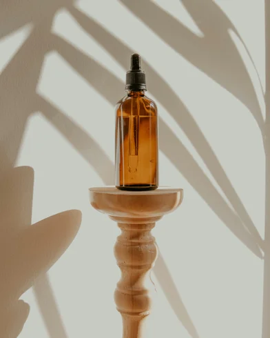 Essential Oils_Hero
